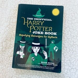 The Unofficial Joke Book for Fans of Harry Potter: Vol. 2